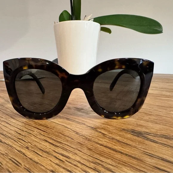 Celine Bold 3 Dots 47 mm Butterfly Sunglasses - tortoise w/ Sunglass case